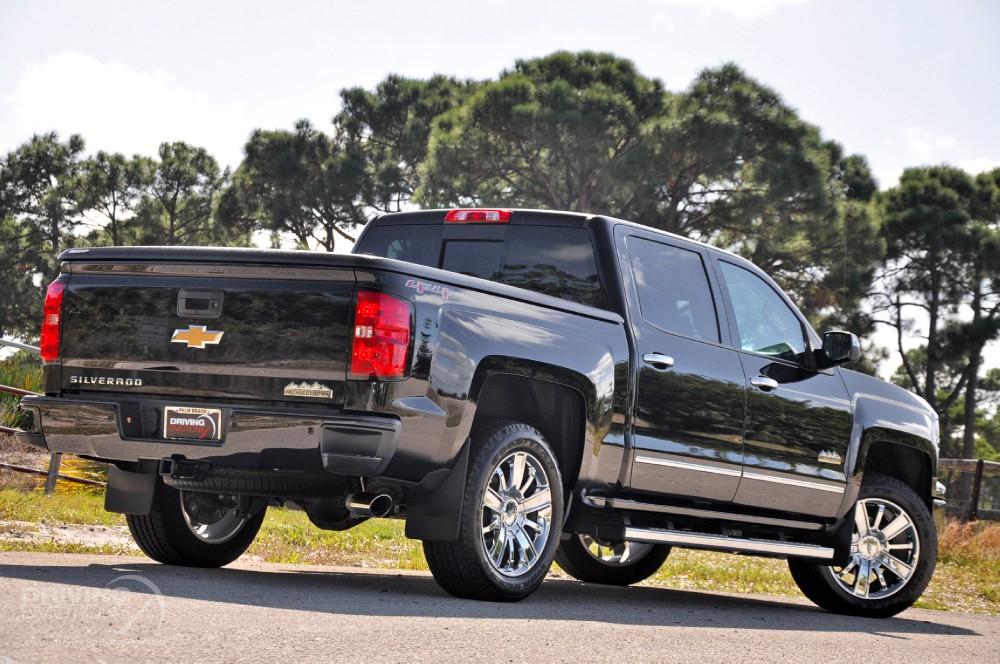 2014 Chevrolet Silverado 1500 High Country 4X4 6.2L Crew Cab High