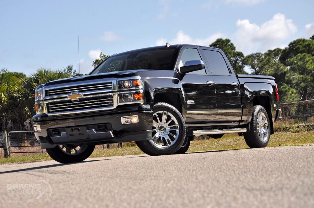 2014 Chevrolet Silverado 1500 High Country 4X4 6.2L Crew Cab High