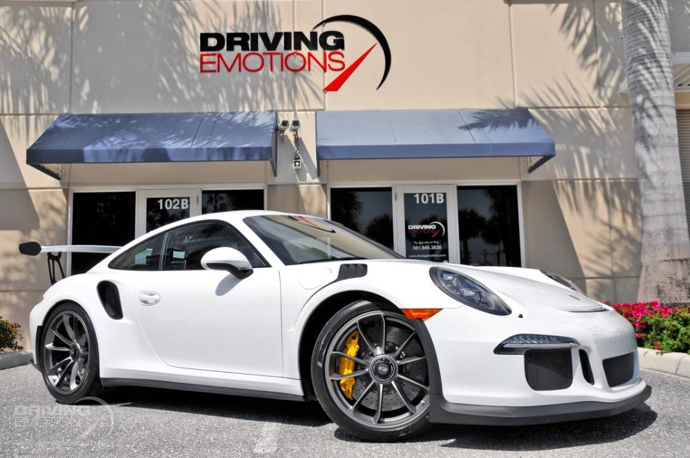 2016 Porsche 911 GT3 RS Photos and Info – News – Car and Driver