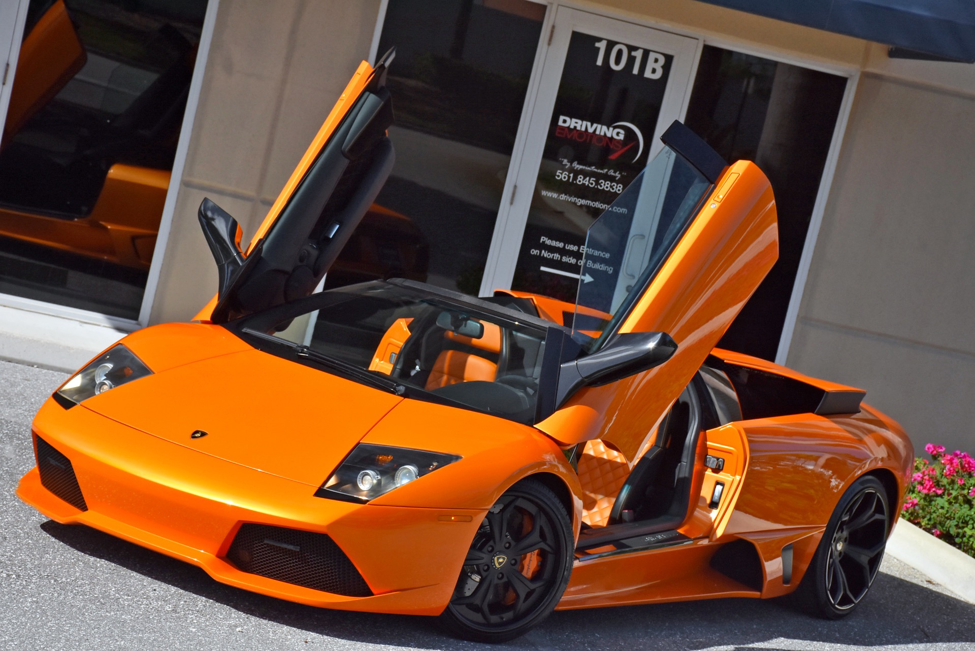 MCLAREN lp640