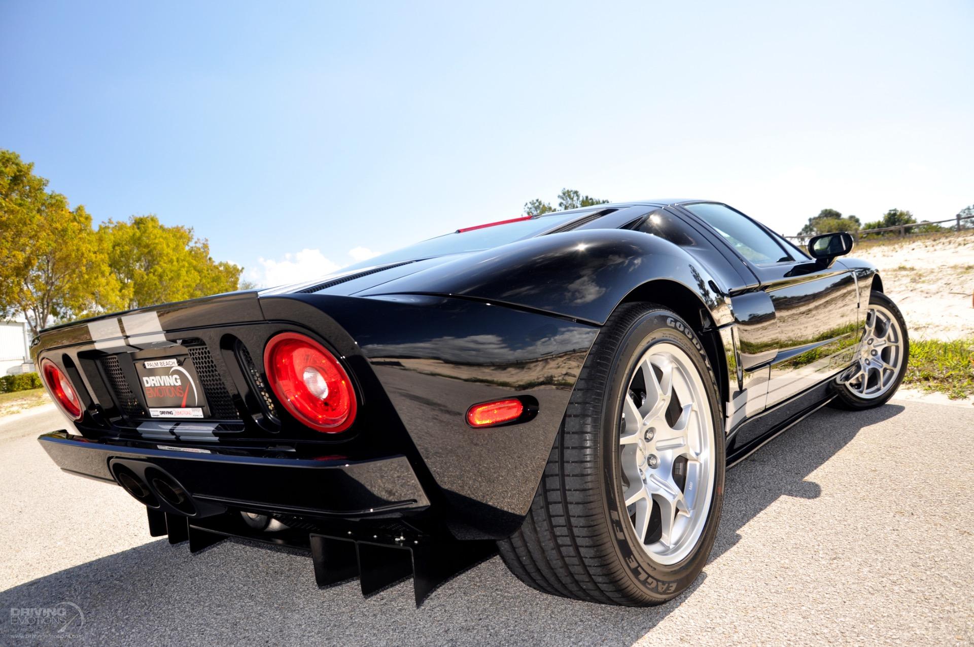 Ford gt самый первый багажник открыт