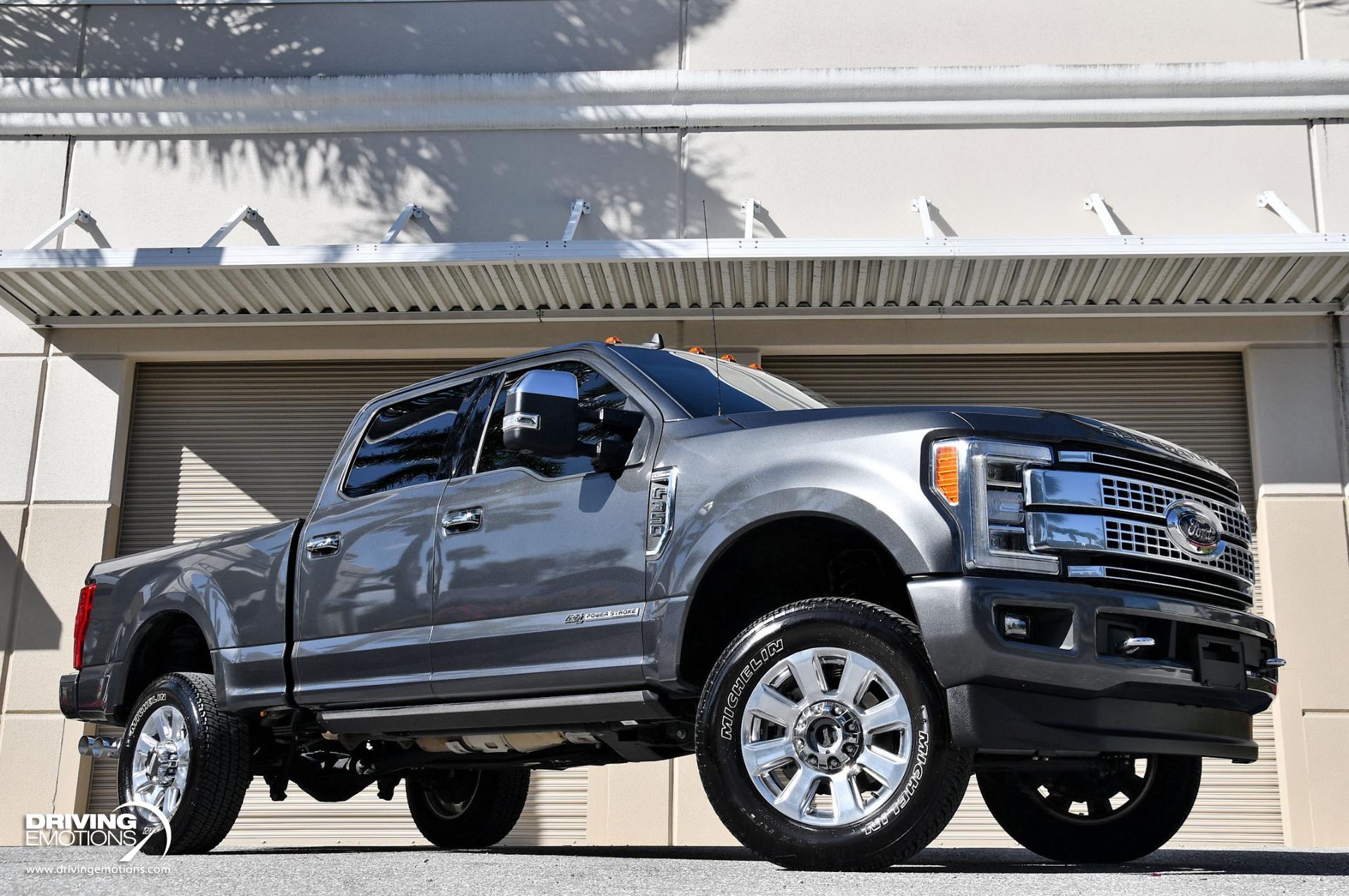 2019 Ford F350 Super Duty Platinum 4X4 Crew Cab 6.7L Power Stroke V8
