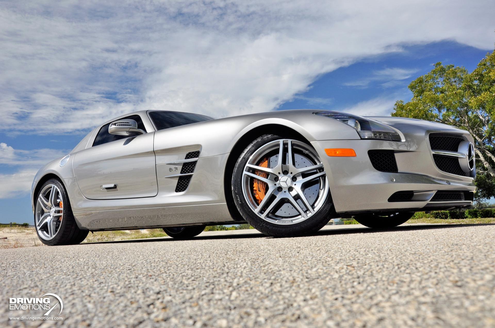Used 2011 Mercedes-Benz SLS AMG GULLWING! ALUBEAM SILVER/RED! CARBON! COLLECTOR!! | Lake Park, FL