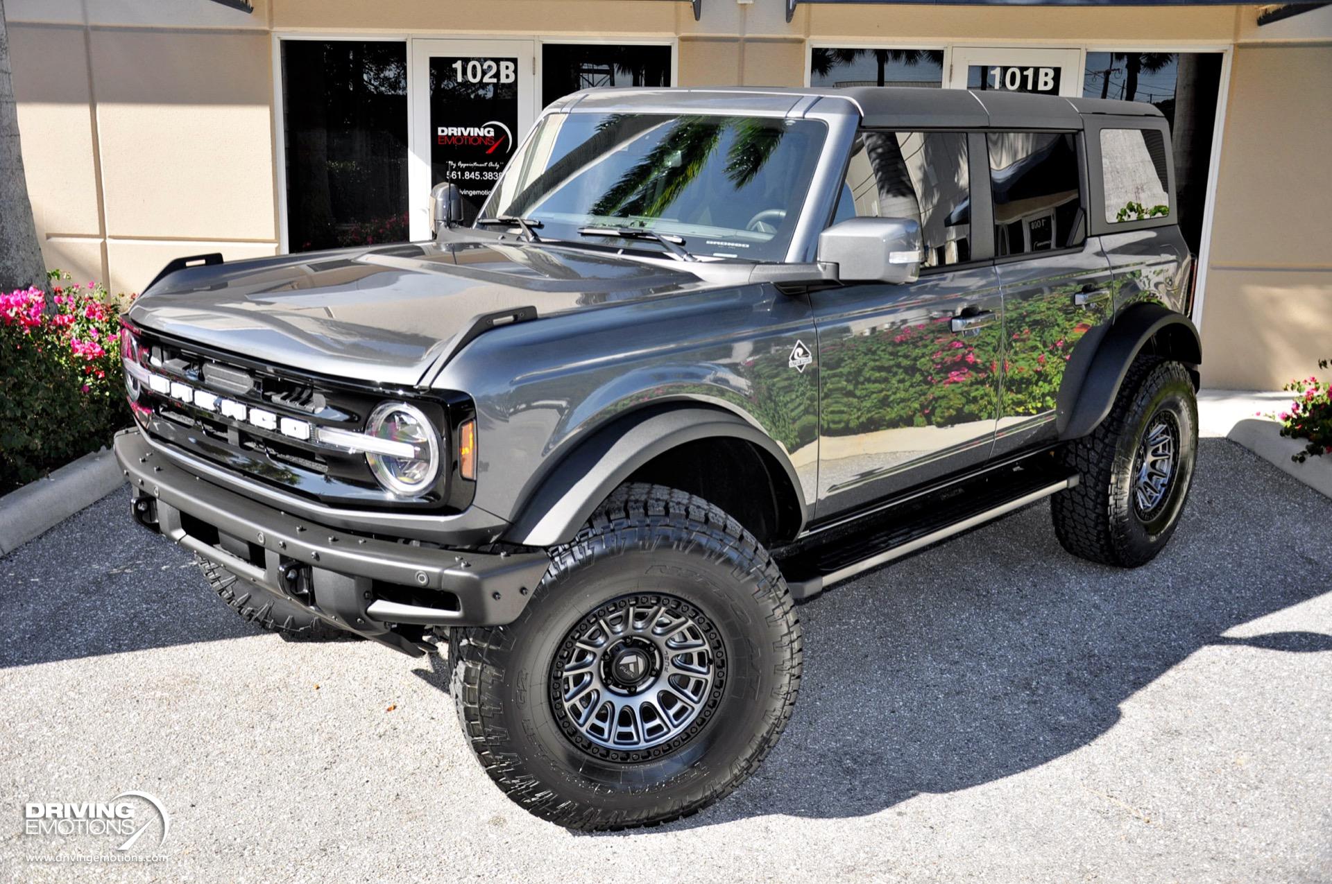Used 2022 Ford Bronco Outer Banks Series! Sasquatch Package! 2.7L V6! Low Miles!! | Lake Park, FL