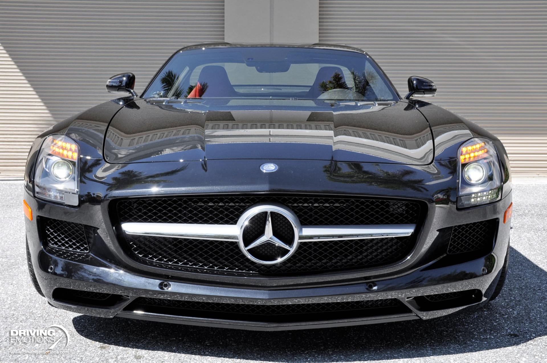 Used 2011 Mercedes-Benz SLS AMG GULLWING! BLACK/RED! LOW MILES!! COLLECTOR!! | Lake Park, FL