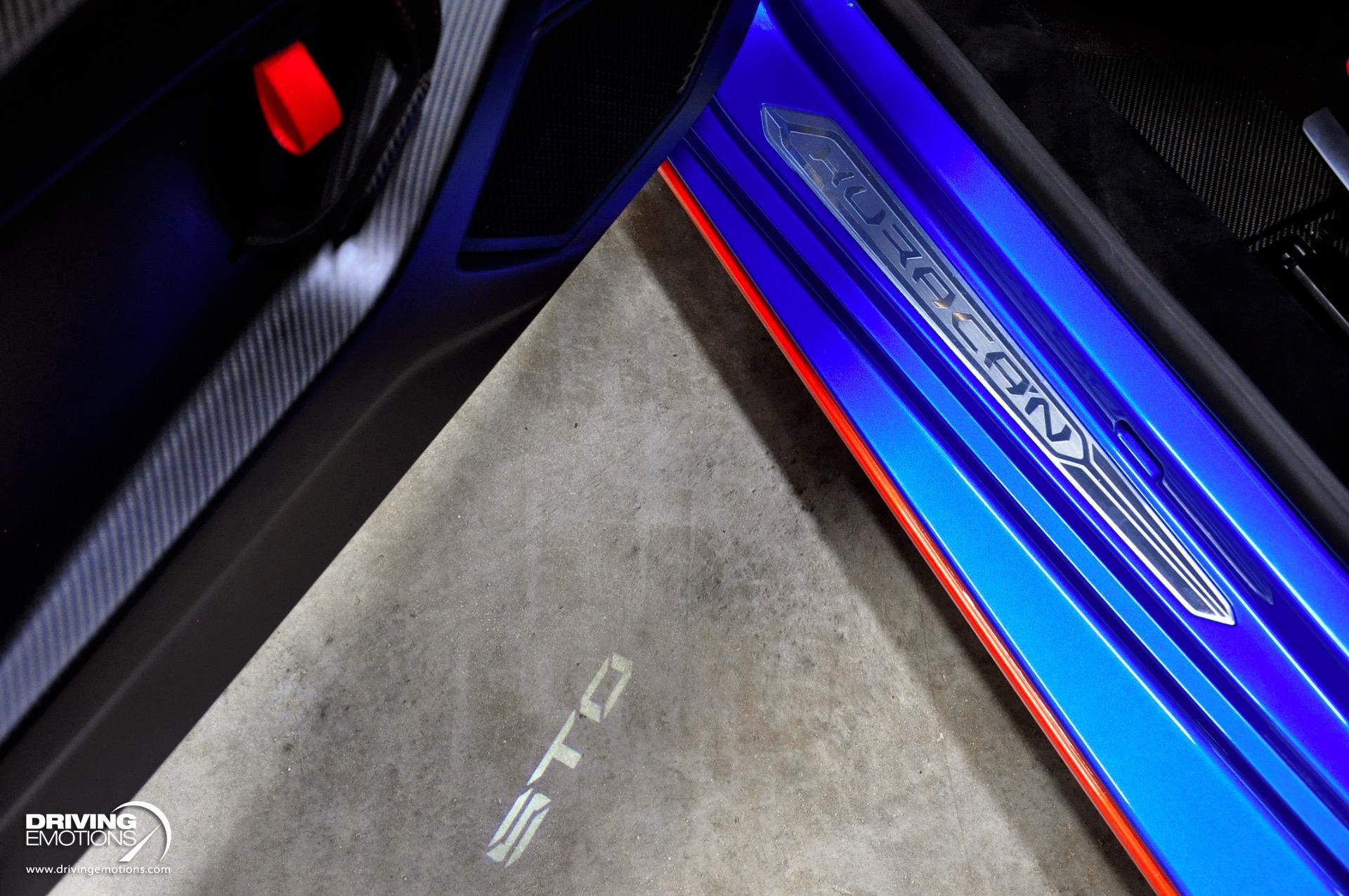 Used 2022 Lamborghini Huracan STO BLUE ELEOS! CARBON FIBER TRIM! FRONT LIFT! RARE!! | St. Petersburg, FL