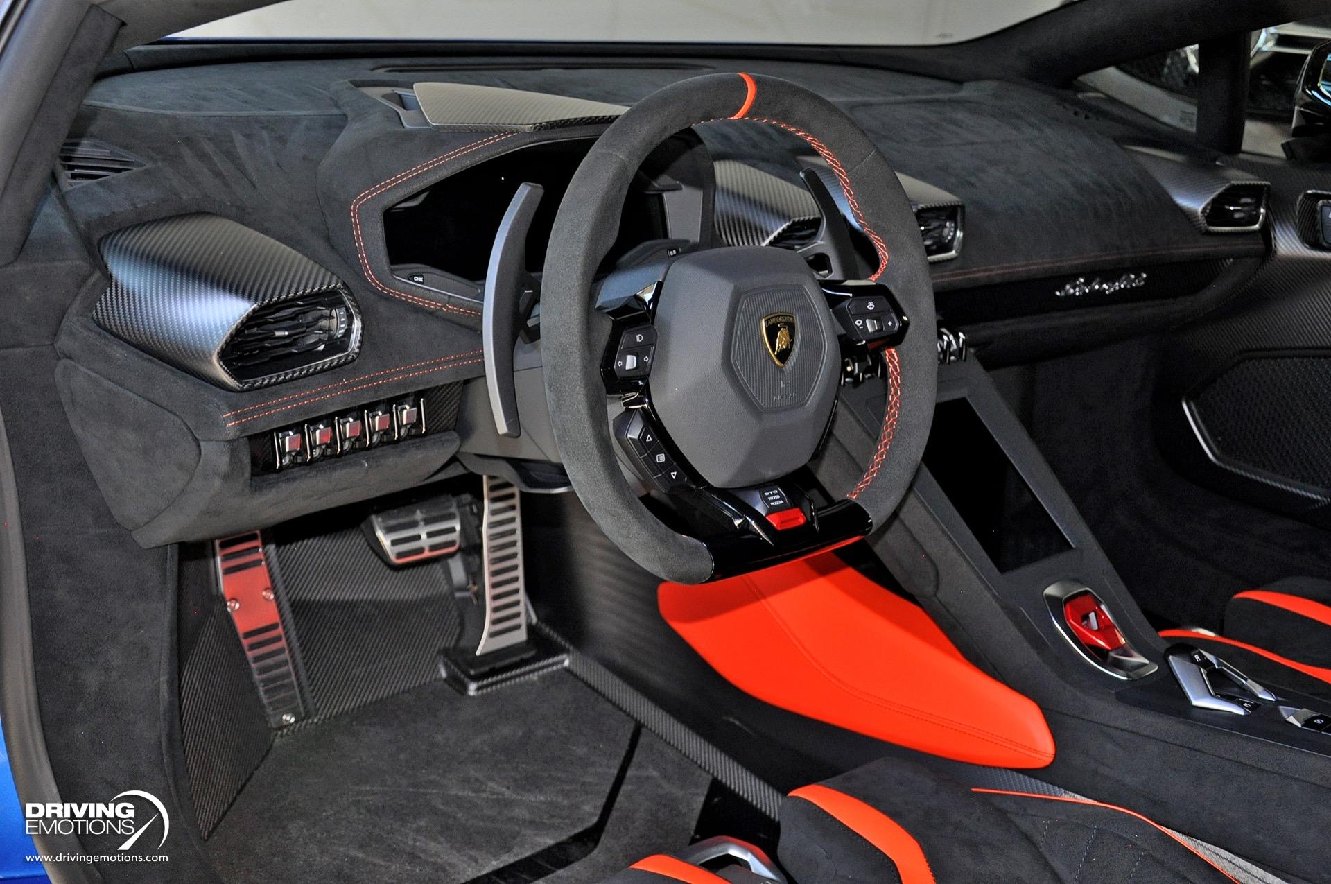 Used 2022 Lamborghini Huracan STO BLUE ELEOS! CARBON FIBER TRIM! FRONT LIFT! RARE!! | St. Petersburg, FL