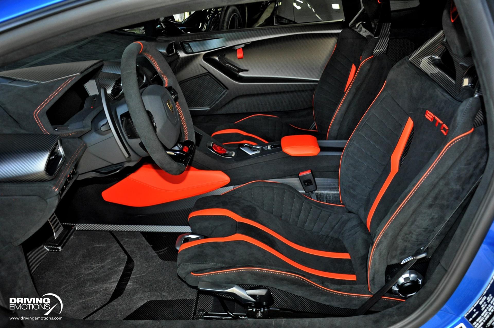 Used 2022 Lamborghini Huracan STO BLUE ELEOS! CARBON FIBER TRIM! FRONT LIFT! RARE!! | St. Petersburg, FL
