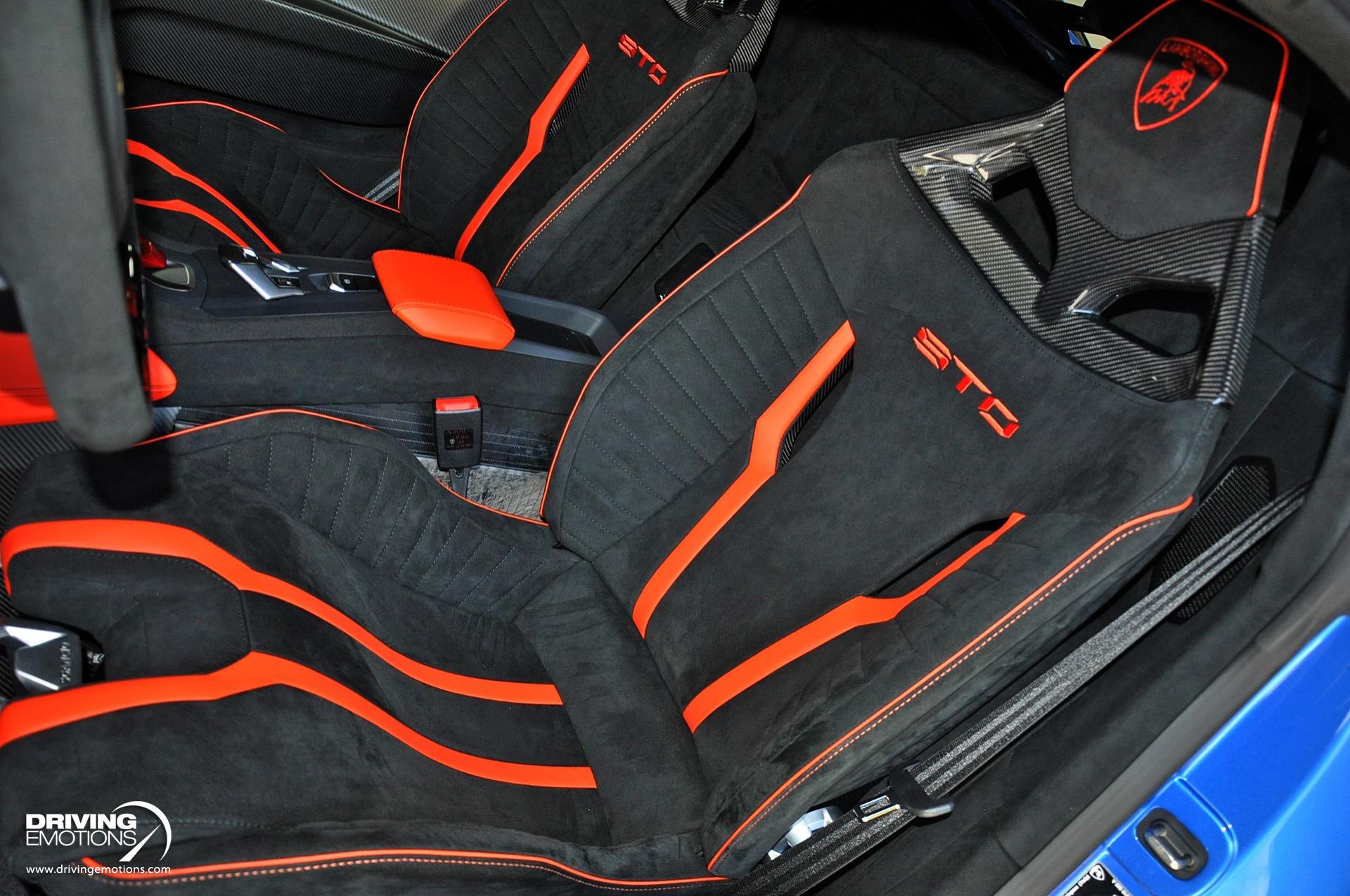 Used 2022 Lamborghini Huracan STO BLUE ELEOS! CARBON FIBER TRIM! FRONT LIFT! RARE!! | St. Petersburg, FL