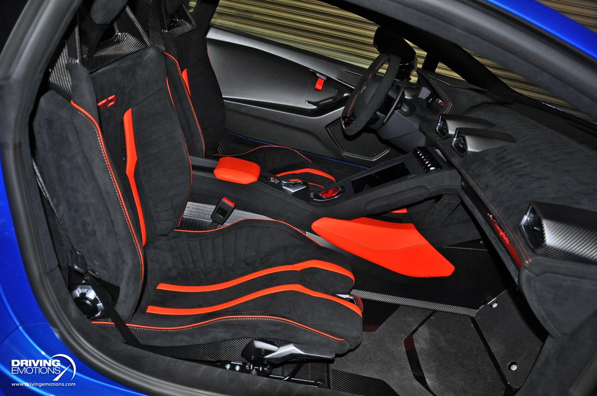 Used 2022 Lamborghini Huracan STO BLUE ELEOS! CARBON FIBER TRIM! FRONT LIFT! RARE!! | St. Petersburg, FL