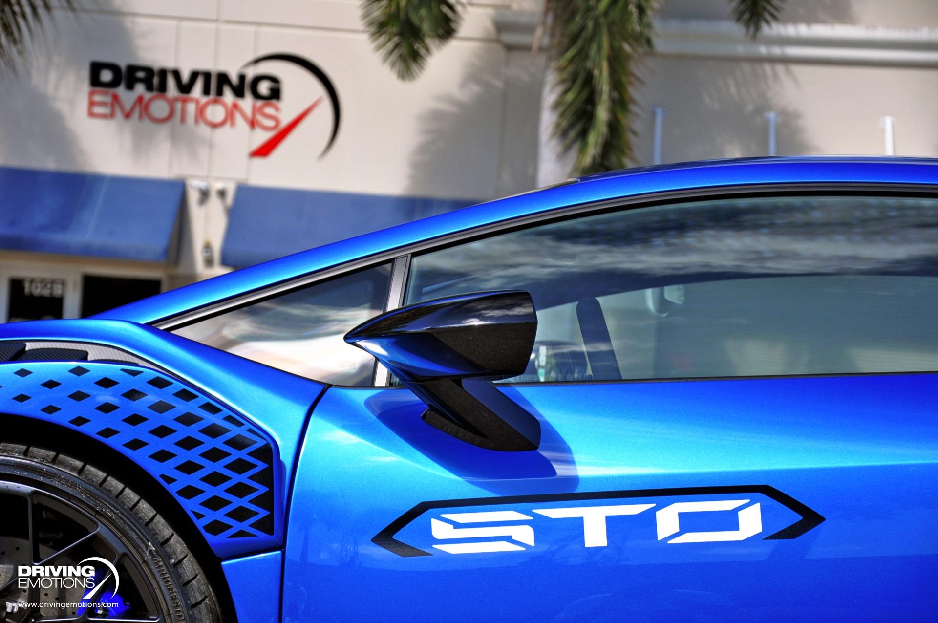 Used 2022 Lamborghini Huracan STO BLUE ELEOS! CARBON FIBER TRIM! FRONT LIFT! RARE!! | St. Petersburg, FL