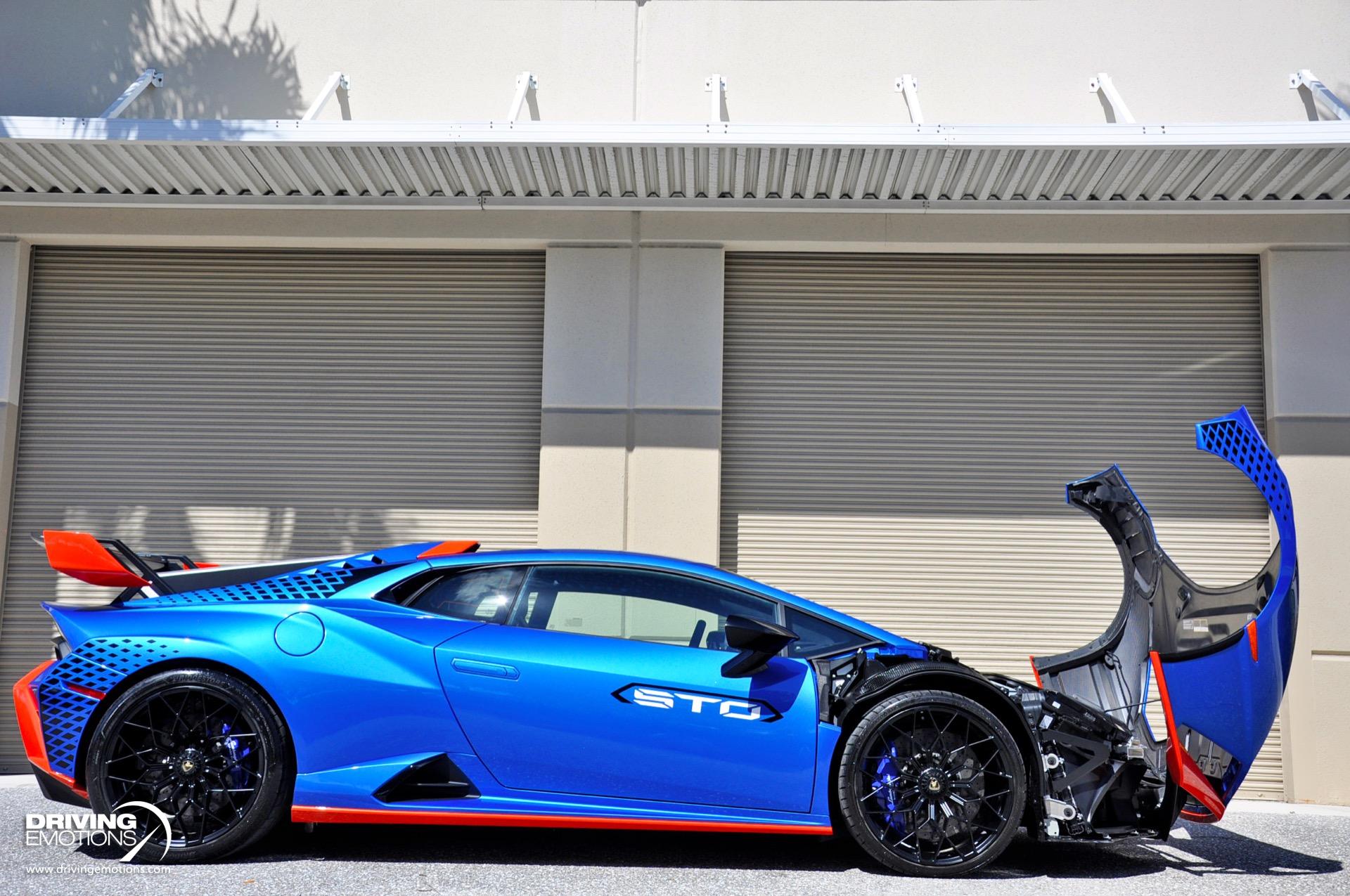 Used 2022 Lamborghini Huracan STO BLUE ELEOS! CARBON FIBER TRIM! FRONT LIFT! RARE!! | St. Petersburg, FL
