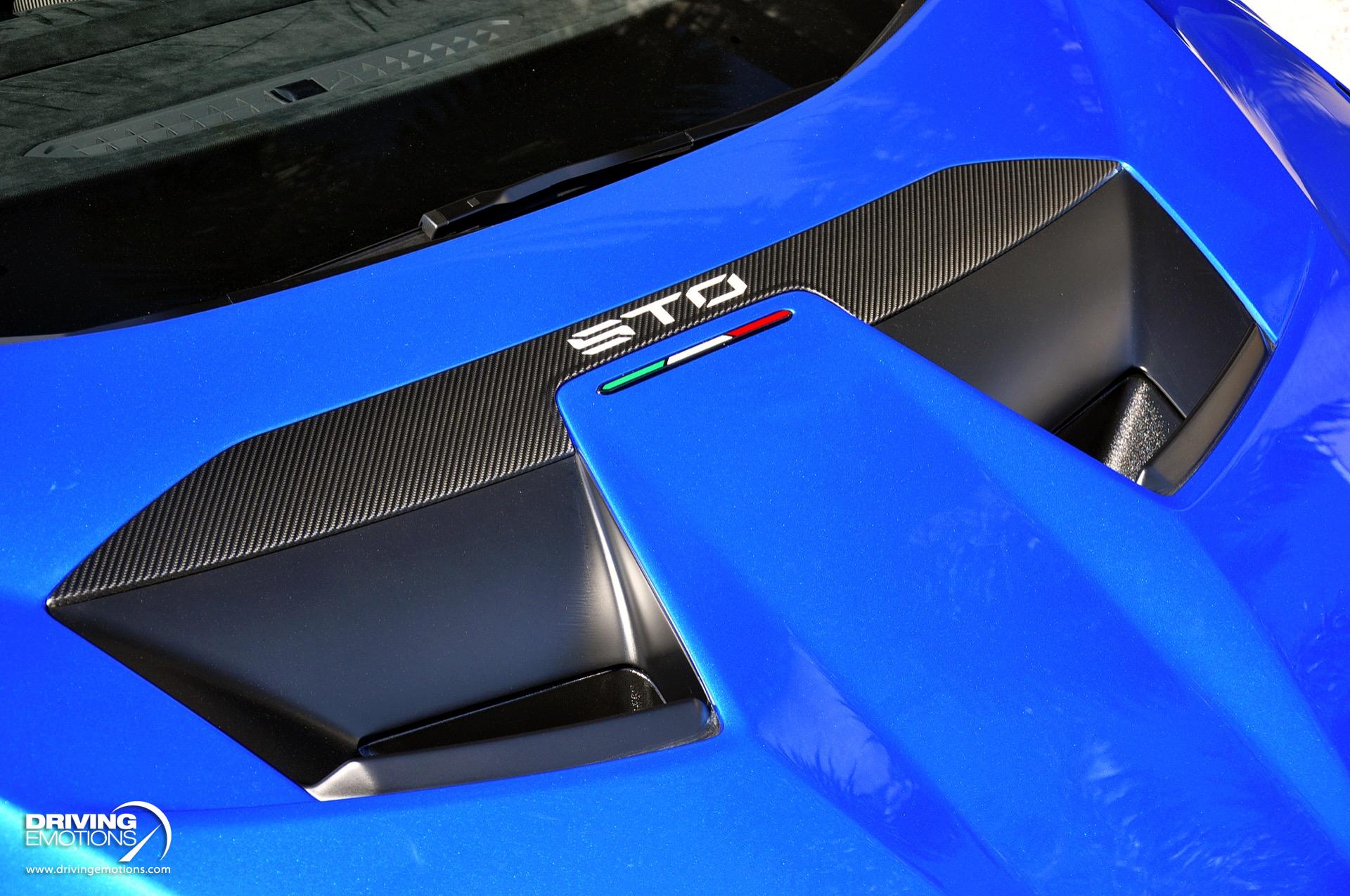 Used 2022 Lamborghini Huracan STO BLUE ELEOS! CARBON FIBER TRIM! FRONT LIFT! RARE!! | St. Petersburg, FL