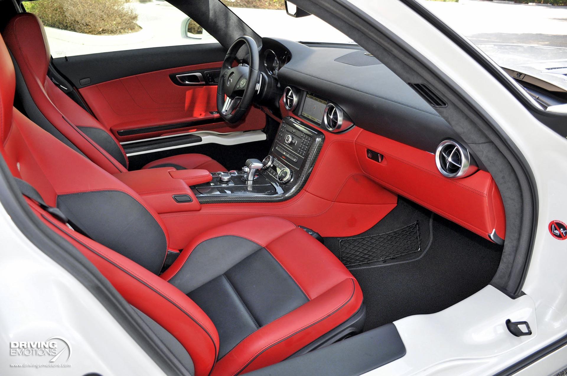 Used 2011 Mercedes-Benz SLS AMG GULLWING! DESIGNO MYSTIC WHITE/RED! CARBON!! COLLECTOR!! | St. Petersburg, FL