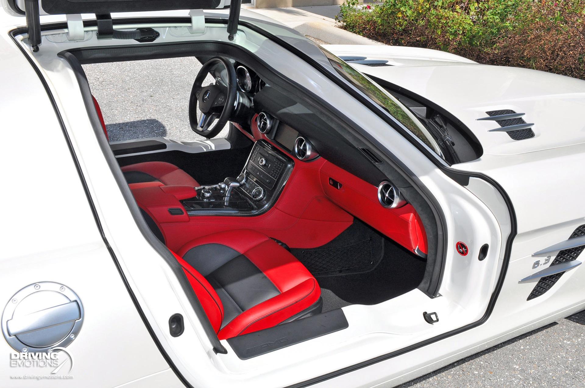 Used 2011 Mercedes-Benz SLS AMG GULLWING! DESIGNO MYSTIC WHITE/RED! CARBON!! COLLECTOR!! | St. Petersburg, FL