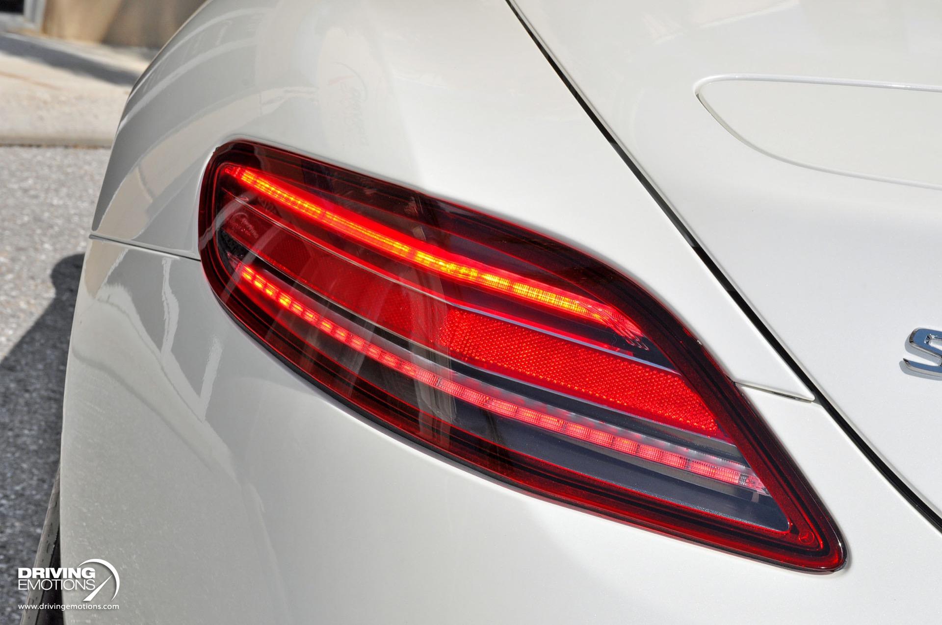 Used 2011 Mercedes-Benz SLS AMG GULLWING! DESIGNO MYSTIC WHITE/RED! CARBON!! COLLECTOR!! | St. Petersburg, FL