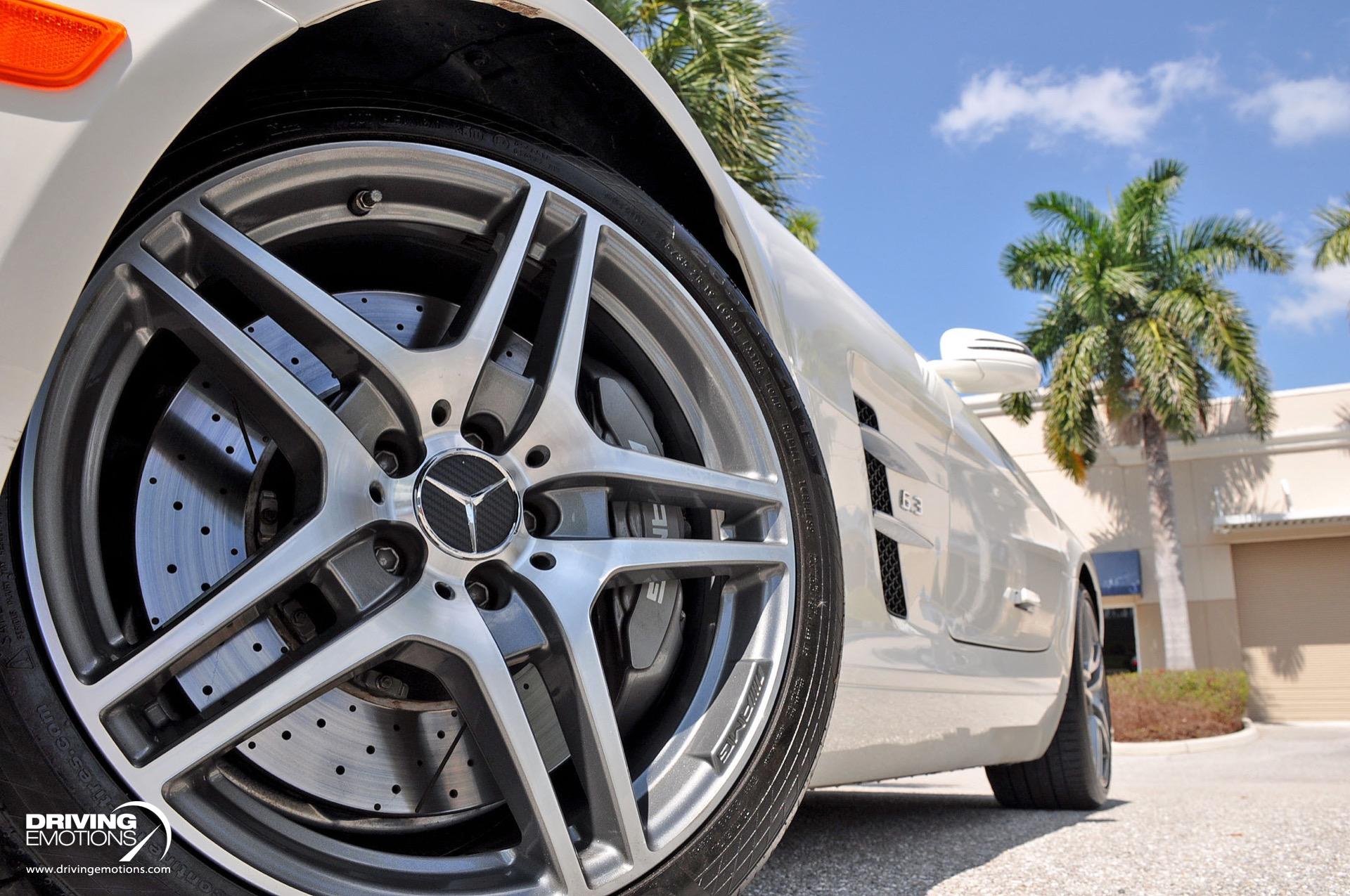 Used 2011 Mercedes-Benz SLS AMG GULLWING! DESIGNO MYSTIC WHITE/RED! CARBON!! COLLECTOR!! | St. Petersburg, FL