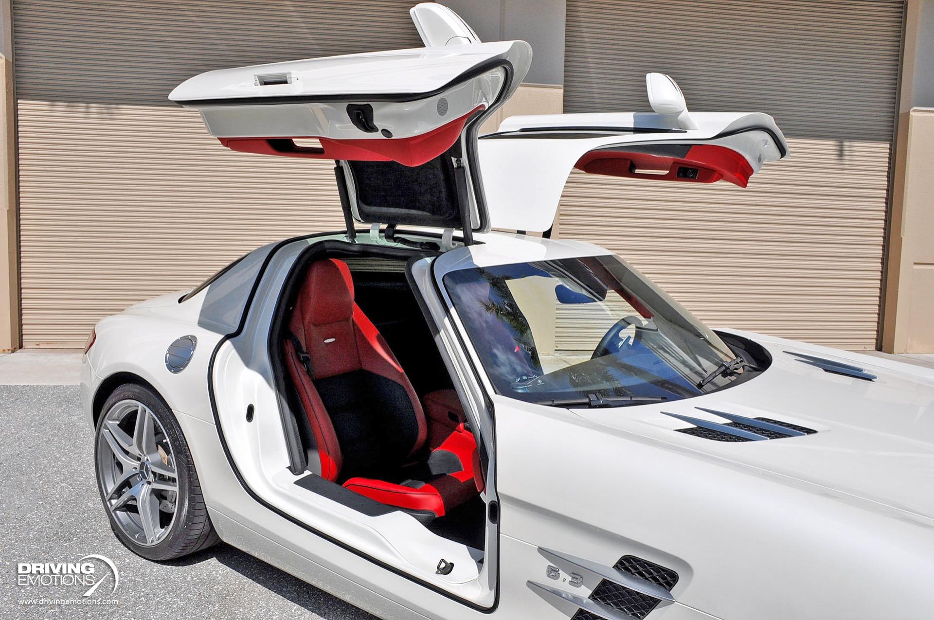 Used 2011 Mercedes-Benz SLS AMG GULLWING! DESIGNO MYSTIC WHITE/RED! CARBON!! COLLECTOR!! | St. Petersburg, FL