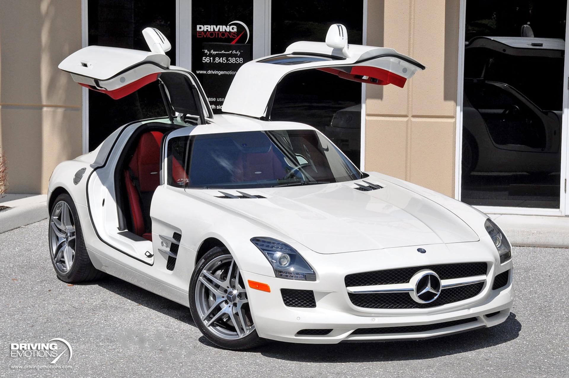 Used 2011 Mercedes-Benz SLS AMG GULLWING! DESIGNO MYSTIC WHITE/RED! CARBON!! COLLECTOR!! | St. Petersburg, FL