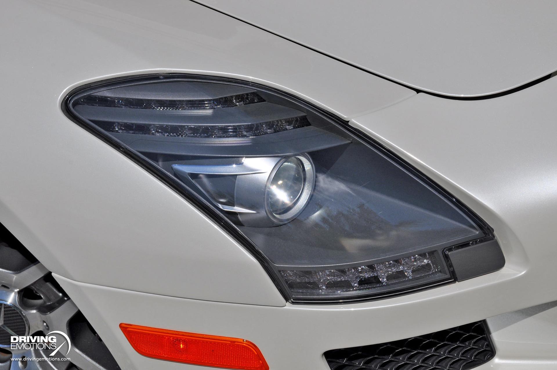 Used 2011 Mercedes-Benz SLS AMG GULLWING! DESIGNO MYSTIC WHITE/RED! CARBON!! COLLECTOR!! | St. Petersburg, FL