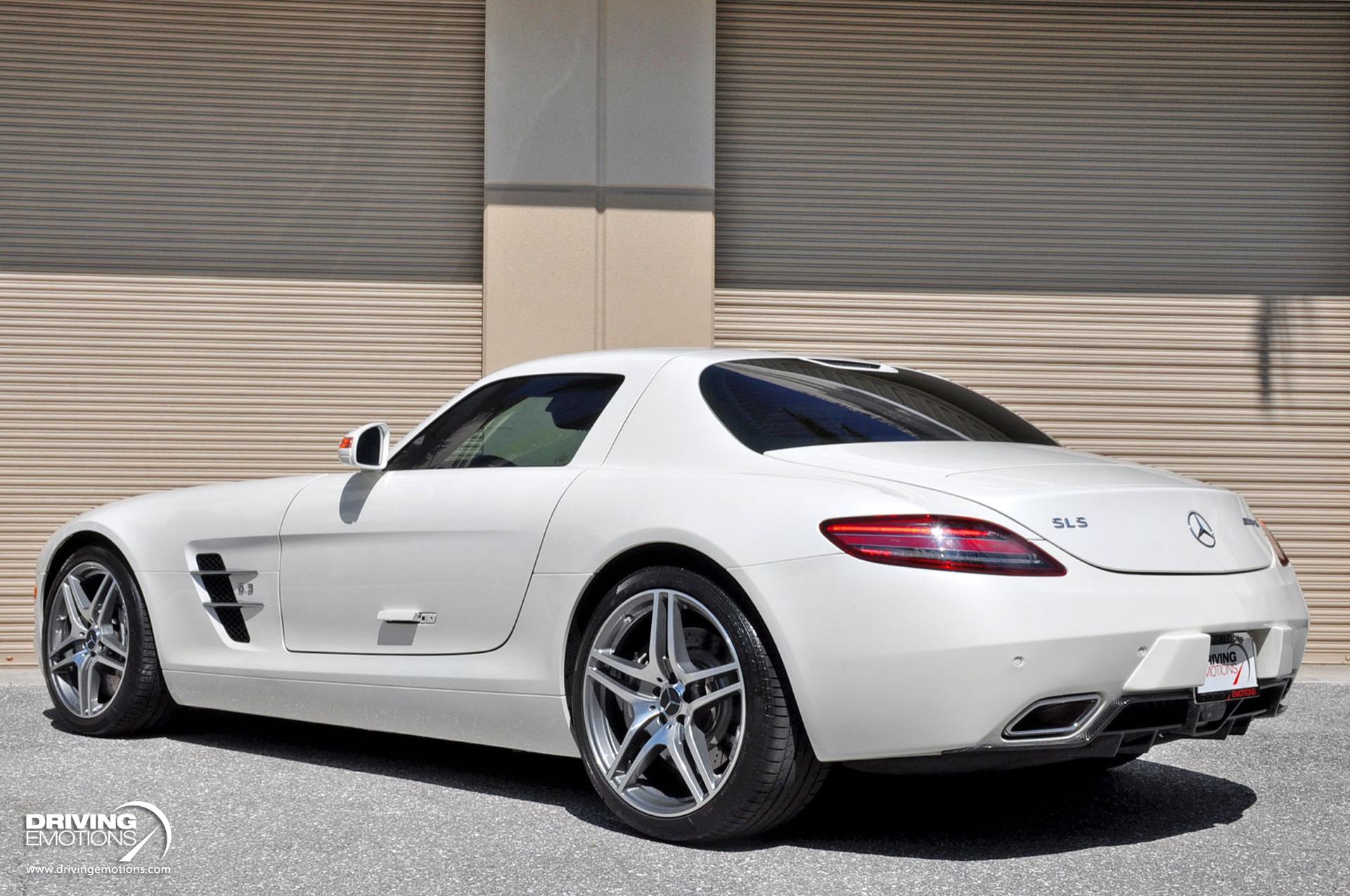 Used 2011 Mercedes-Benz SLS AMG GULLWING! DESIGNO MYSTIC WHITE/RED! CARBON!! COLLECTOR!! | St. Petersburg, FL