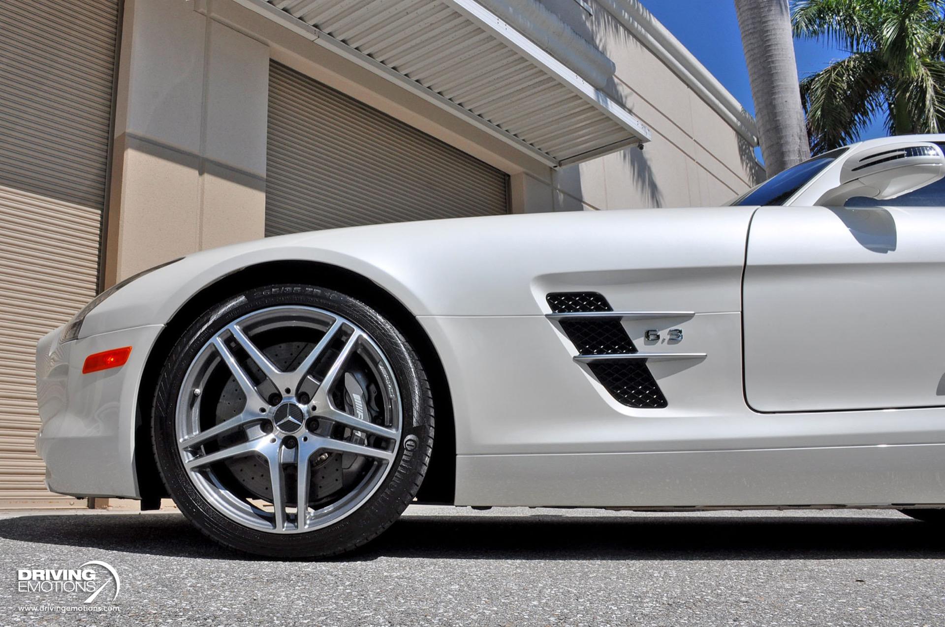 Used 2011 Mercedes-Benz SLS AMG GULLWING! DESIGNO MYSTIC WHITE/RED! CARBON!! COLLECTOR!! | St. Petersburg, FL