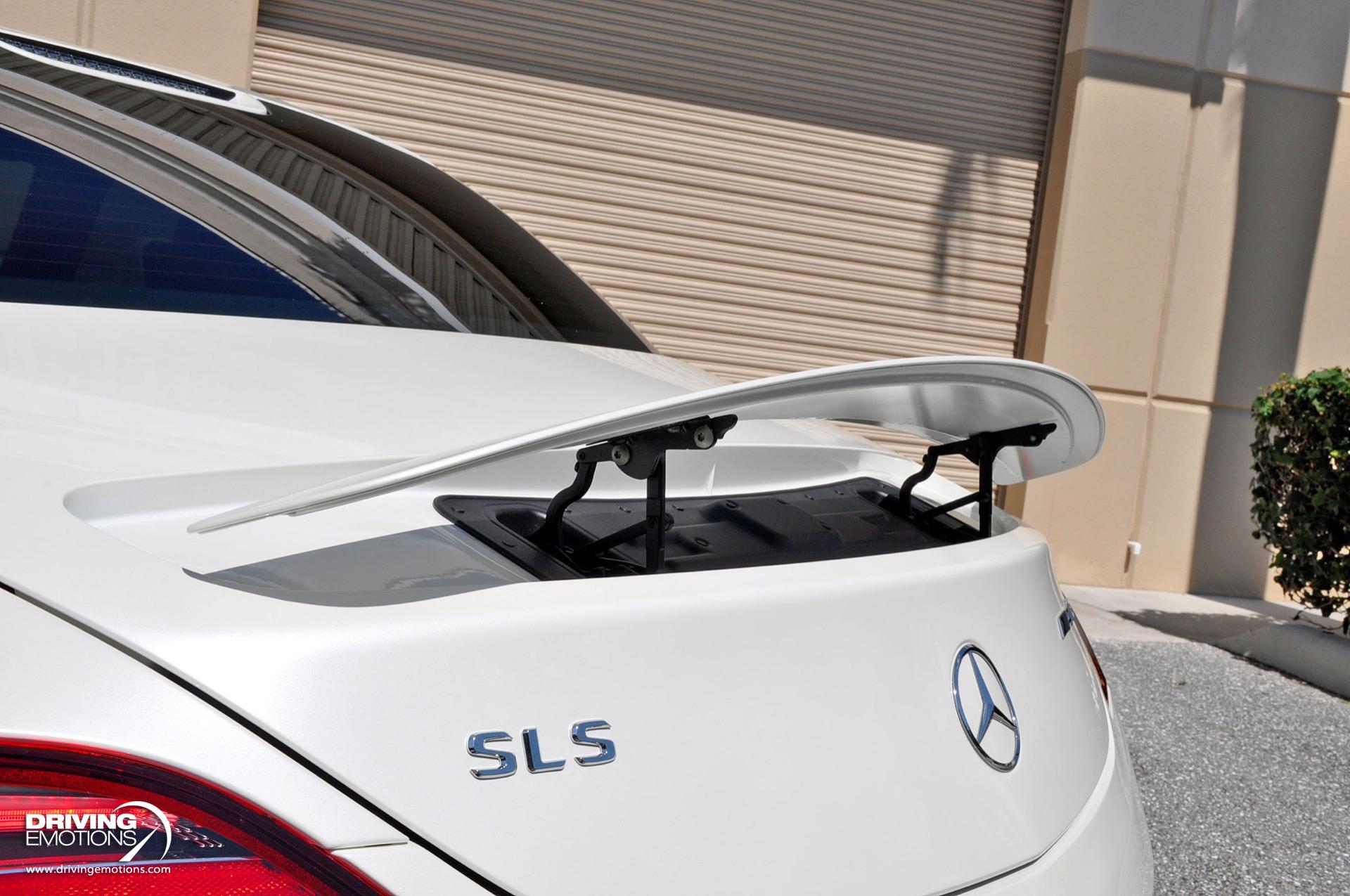 Used 2011 Mercedes-Benz SLS AMG GULLWING! DESIGNO MYSTIC WHITE/RED! CARBON!! COLLECTOR!! | St. Petersburg, FL