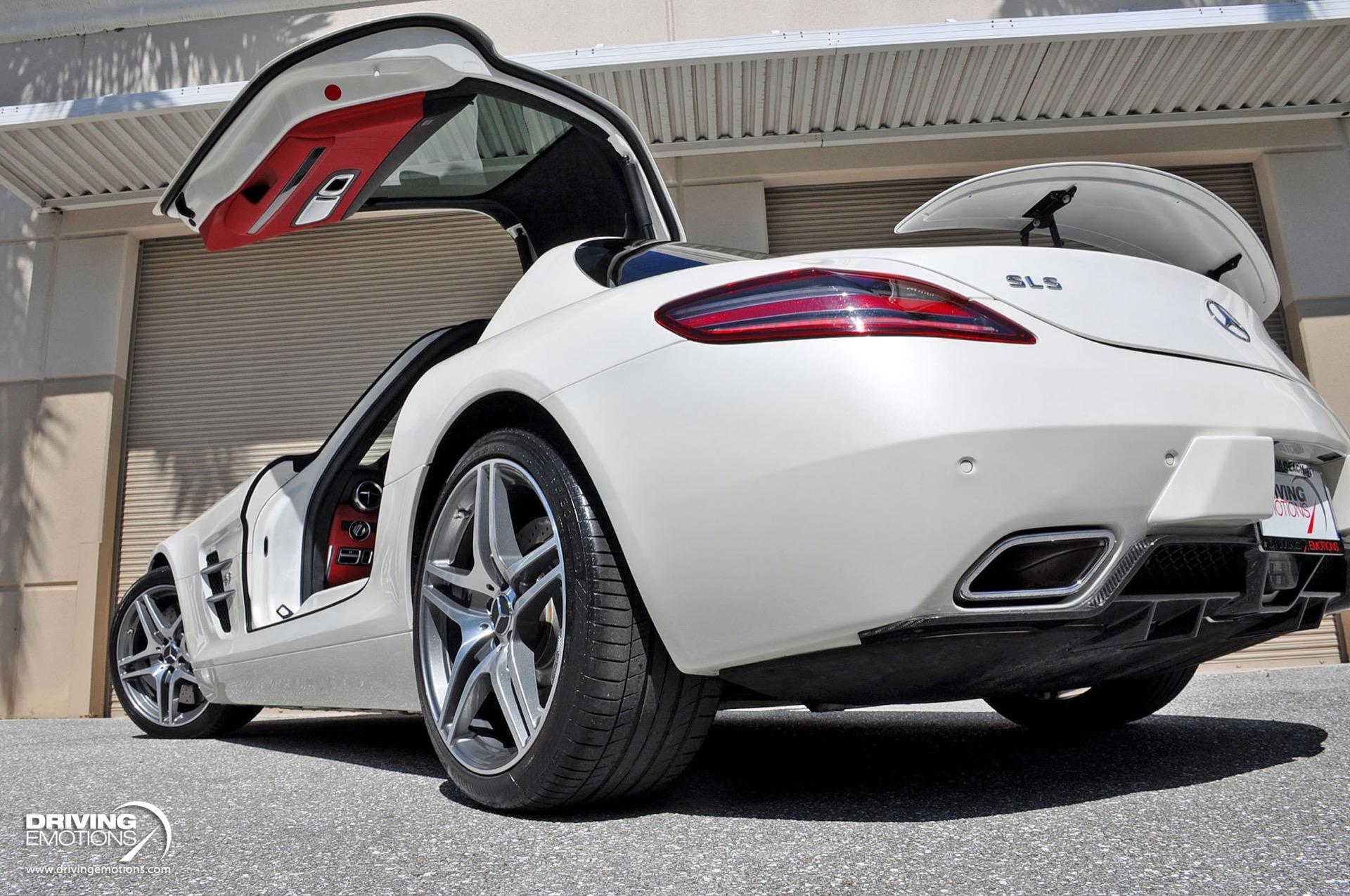 Used 2011 Mercedes-Benz SLS AMG GULLWING! DESIGNO MYSTIC WHITE/RED! CARBON!! COLLECTOR!! | St. Petersburg, FL