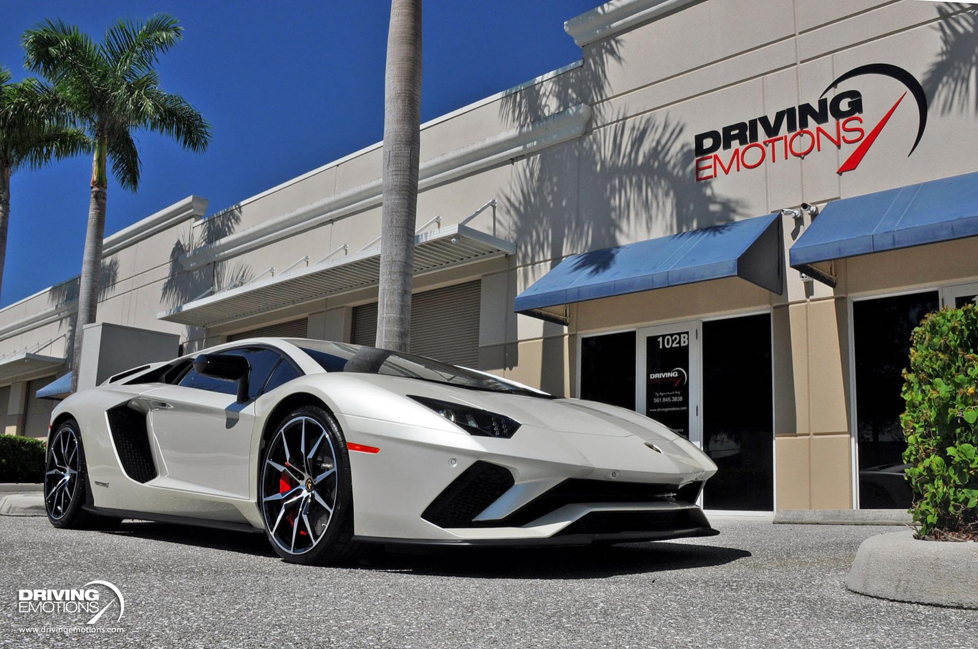 Used 2017 Lamborghini Aventador S LP 740-4 S COUPE! BALLOON WHITE! $503K MSRP!! | Lake Park, FL